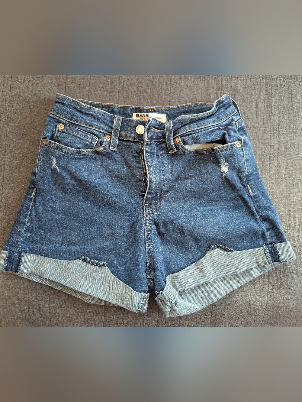 Signature Dark Wash Rolled-Cuff Denim Shorts